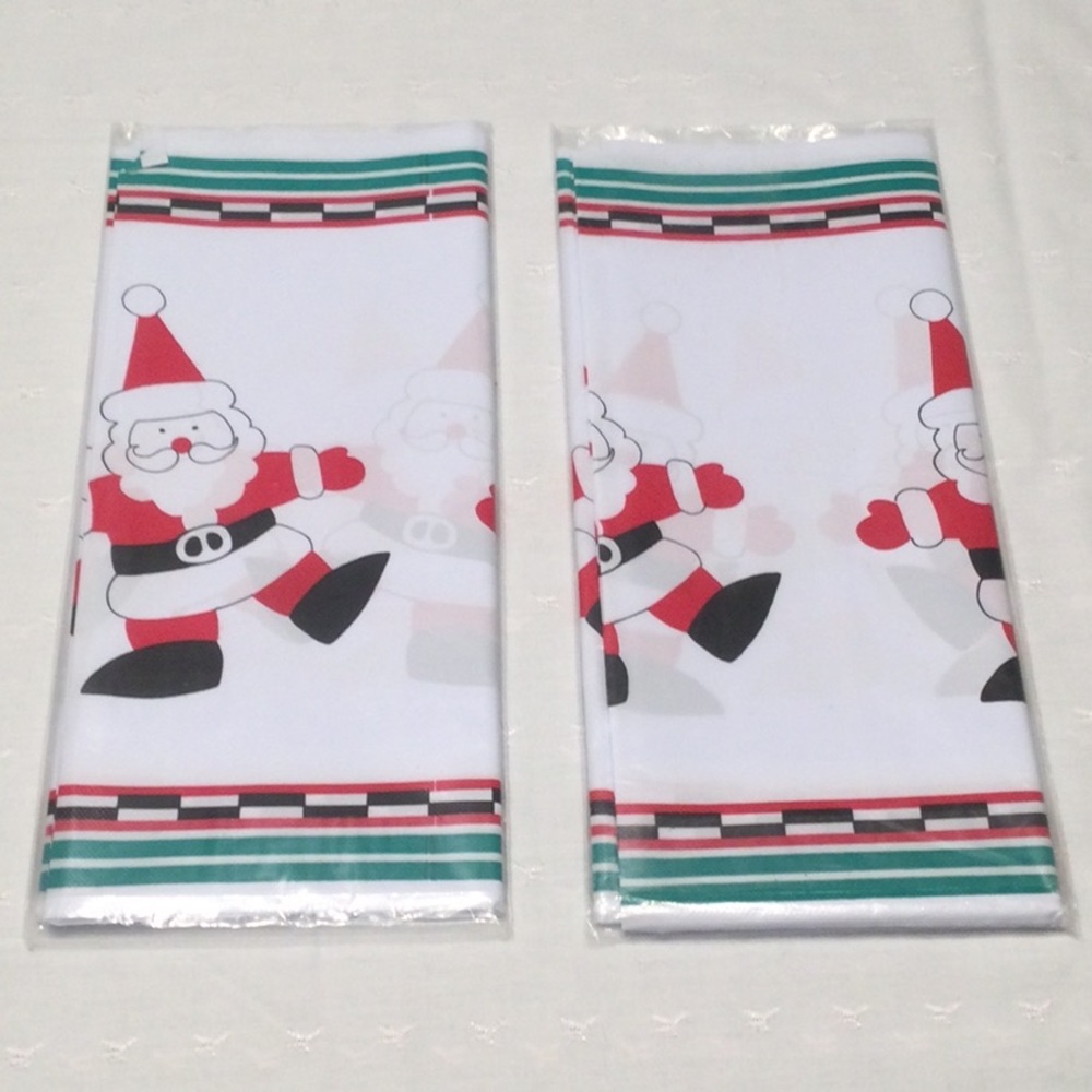 American Greetings Plastic Tablecloth Christmas​